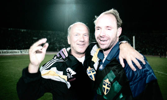 Tommy Svensson, förbundskapten och Thomas Ravelli, målvakt