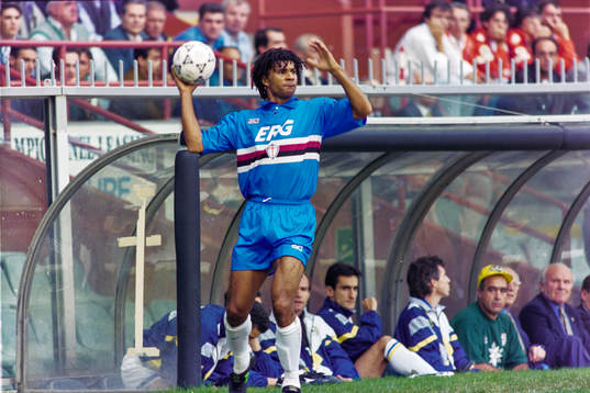 Ruud Gullit, Sampdoria vid ett inkast