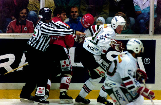 Anders Carlsson, Brynäs och Kenny Jönsson, Rögle vid