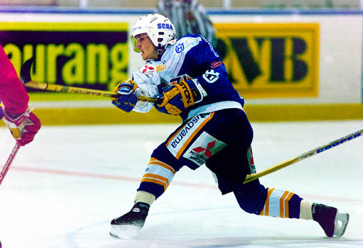 Peter Hammarström, HV71 i skottagen