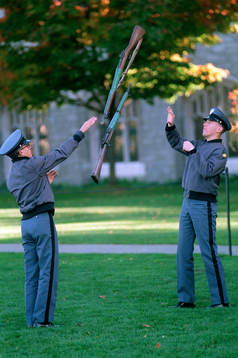 West Point Militärakademi, Soldat, Gevär, Uniform