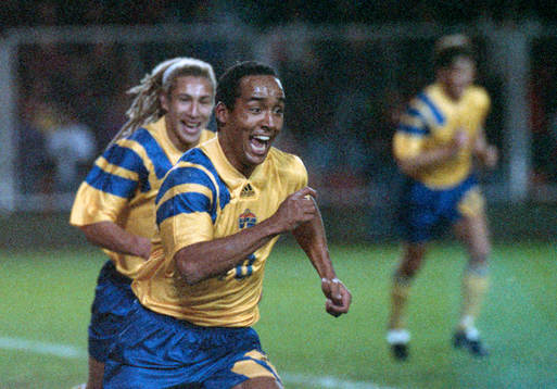 Martin Dahlin och Henrik Larsson jublar