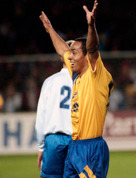 Martin Dahlin, jublar