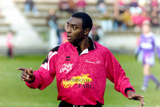 Ketih Thompson, Vasalund