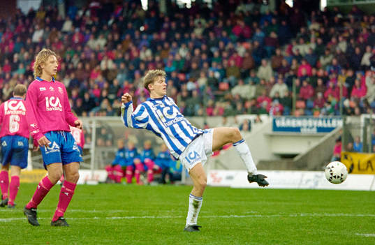 Jesper Blomqvist, Göteborg framför östers Jesper Jansson