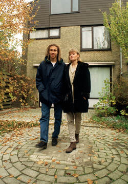 Henrik Larsson med fru  Magdalena