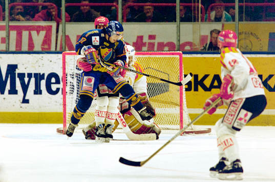 Ola Josefsson, Djurgården framför brynäs målvakt