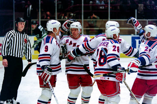 Adam Graves, Brian Leetch, Steve Larmer och Sergei Zubov,
