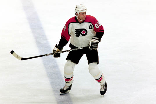 Eric Lindros, Philadelphia