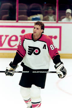 Eric Lindros, Philadelphia