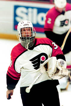 Tommy Söderström, målvakt i Philadelphia