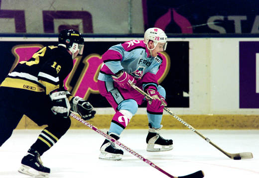 Tomas Holmström, Boden med pucken