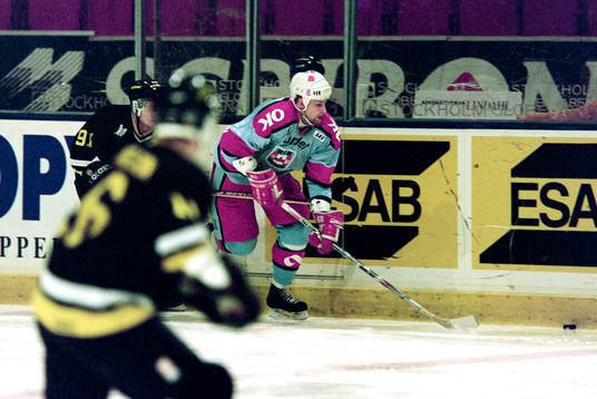 Jan-Ove Mettävainio, Boden med pucken