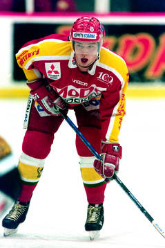 Anders Eriksson, Modo