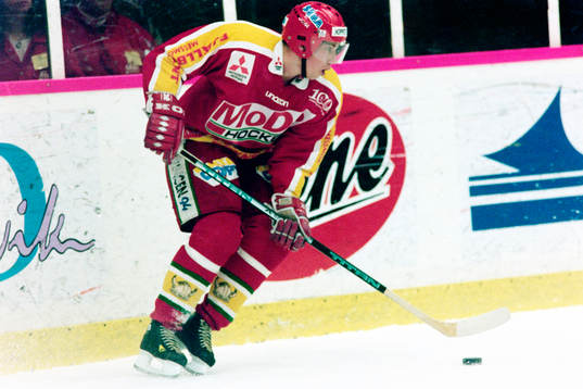 Peter Forsberg, Modo