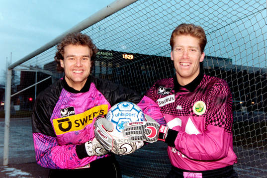 Conny Johansson, målvakt i Häcken och Kjell Johansson,