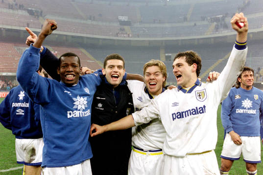 Faustino Asprilla, XX, Tomas Brolin och XX, Parma jublar