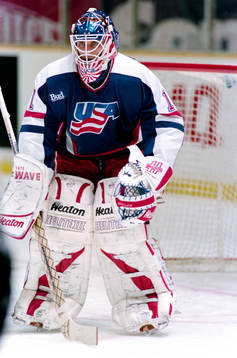 Mike Dunham, målvakt i USA