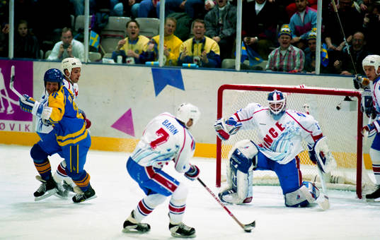 Tomas Jonsson, Sverige
