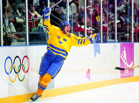Patrik Juhlin, Sverige jublar