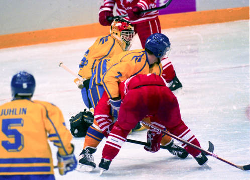 Tommy Salo, målvakt och Leif Rohlin, Sverige