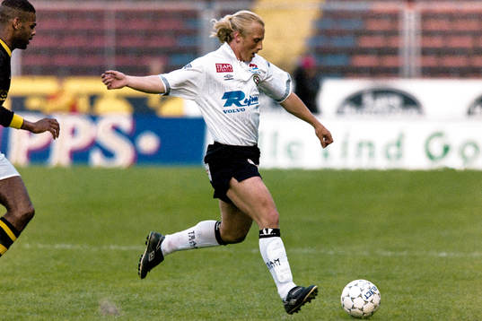 Arnor Gudjohnsen, Örebro med bollen