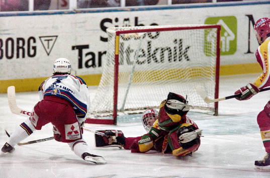 Petri Liimatainen, Malmö rundar Fredrk Andersson, målvakt
