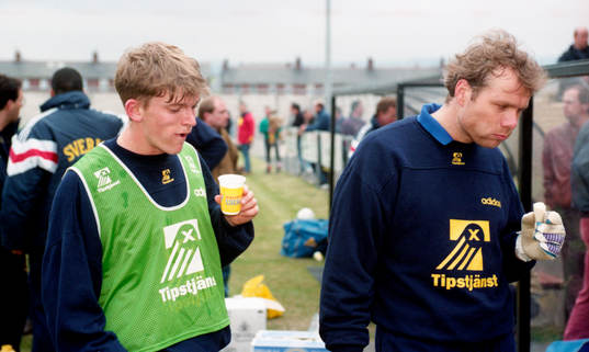 Jesper Blomqvist och Lars Eriksson tar en paus