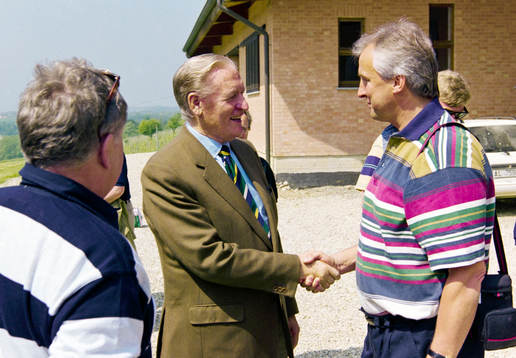 Curt Lundmark och landslaget besöker Nils Liedholm och
