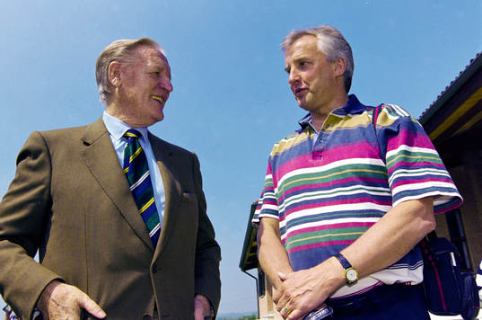 Curt Lundmark och landslaget besöker Nils Liedholm och