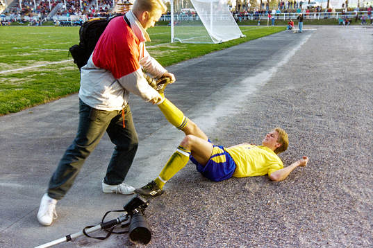 Mikael Muhr, Sverige