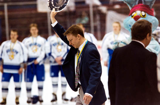Charles Berglund, Sverige