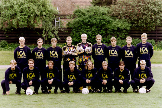 Den svenska truppen med Bl. a Magnus Hedman, Anders