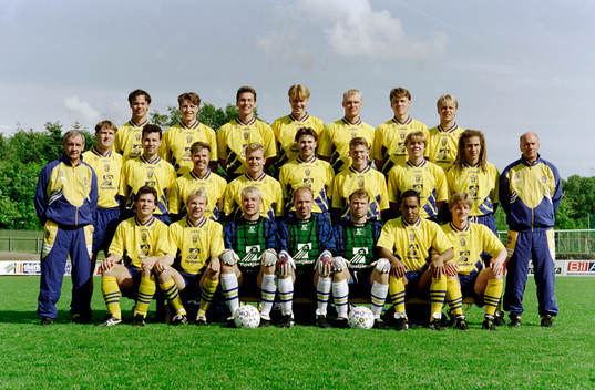 Bakre raden fr.v. Joachim Björklund, Roger Ljung, Patrik