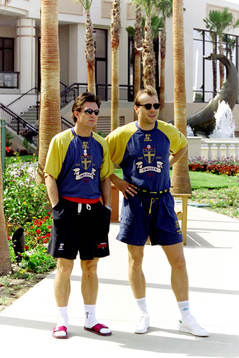 Pontus Kåmark och Lars Eriksson, målvakt, Sverige