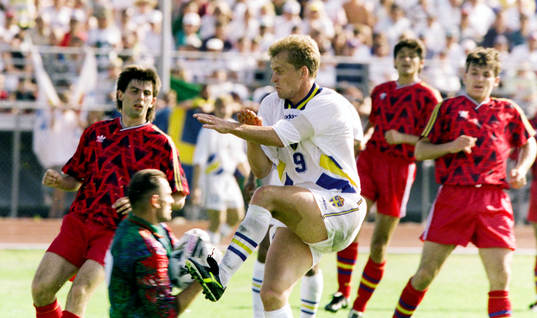 Jonas Thern, Sverige
