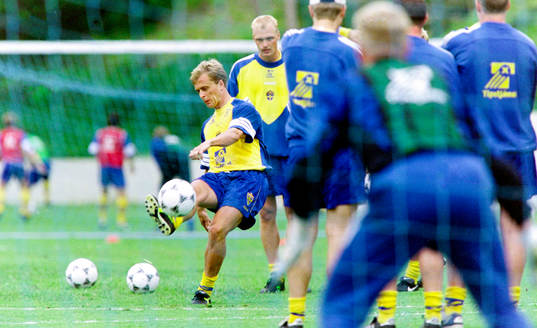 Jonas Thern tränar frisparkar