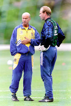 Tommy Svensson, förbundskapten och Thomas Ravelli, målvakt