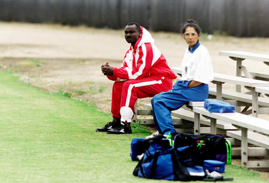 Roger Milla på en träning