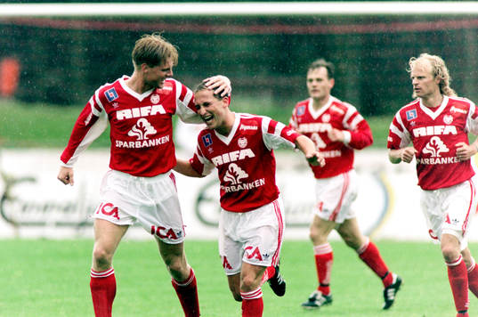 Jon Narbett, Kalmar kramas om