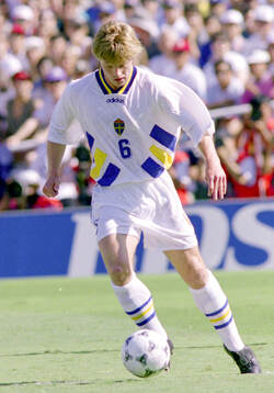 Football, FIFA World Cup 1994 (USA), Group B, Cameroon -