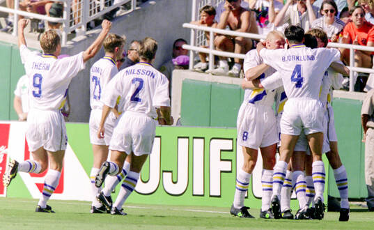 Football, FIFA World Cup 1994 (USA), Group B, Cameroon -