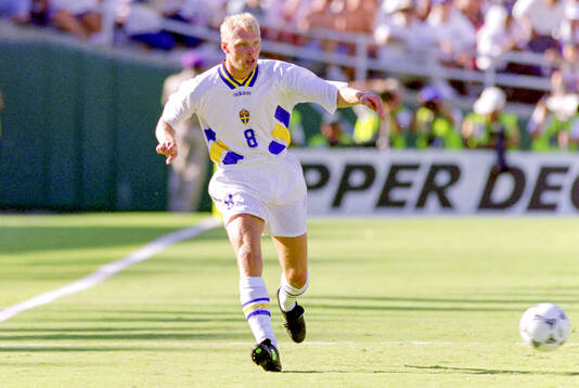 Football, FIFA World Cup 1994 (USA), Group B, Cameroon -
