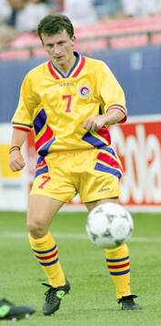 Football, FIFA World Cup 1994 (USA), Group A, Romania -