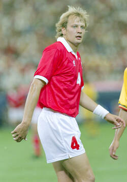 Football, FIFA World Cup 1994 (USA), Group A, Romania -