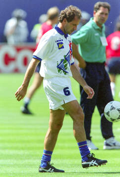 Football, FIFA World Cup 1994 (USA), Group E, Italy -