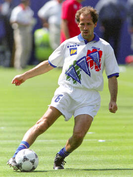 Football, FIFA World Cup 1994 (USA), Group E, Italy -