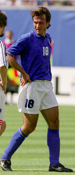 Football, FIFA World Cup 1994 (USA), Group E, Italy -