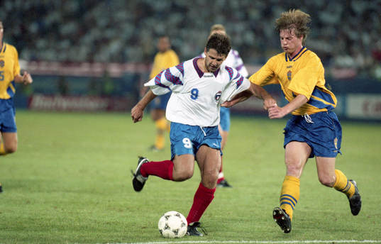 Stefan Schwarz, Sverige mot Oleg Salenko, Ryssland