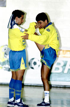 Fotboll, VM94, Brasilien, träning inomhus